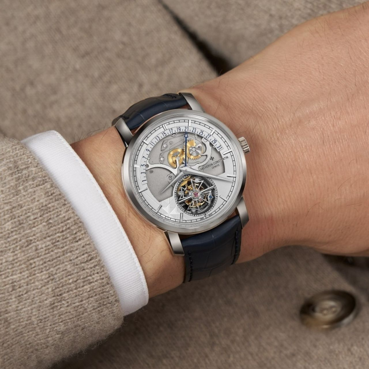 VACHERON CONSTANTIN トラディショナル トゥールビヨン・レトログラード・デイト・オープンフェイス 6010T/000P-H055