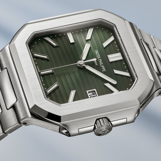 PATEK PHILIPPE キュビタス 5821/1A-001