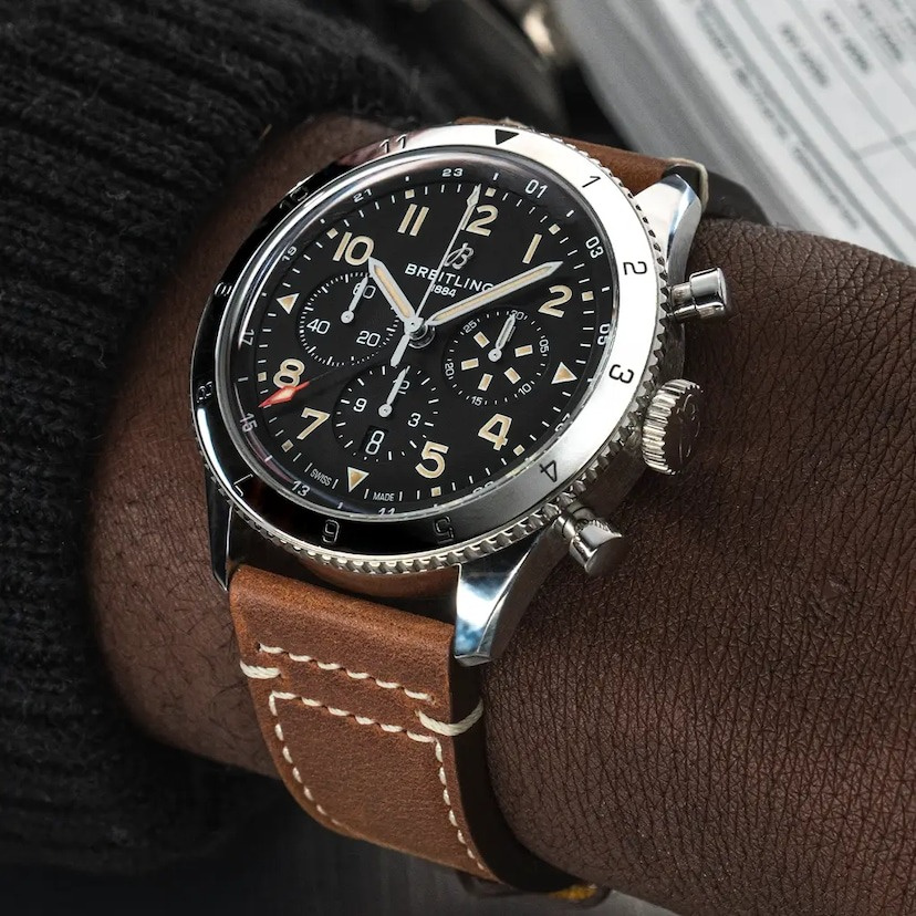 BREITLING スーパー アヴィ B04 クロノグラフ GMT 46 P-51 マスタング AB04453A1B1X1