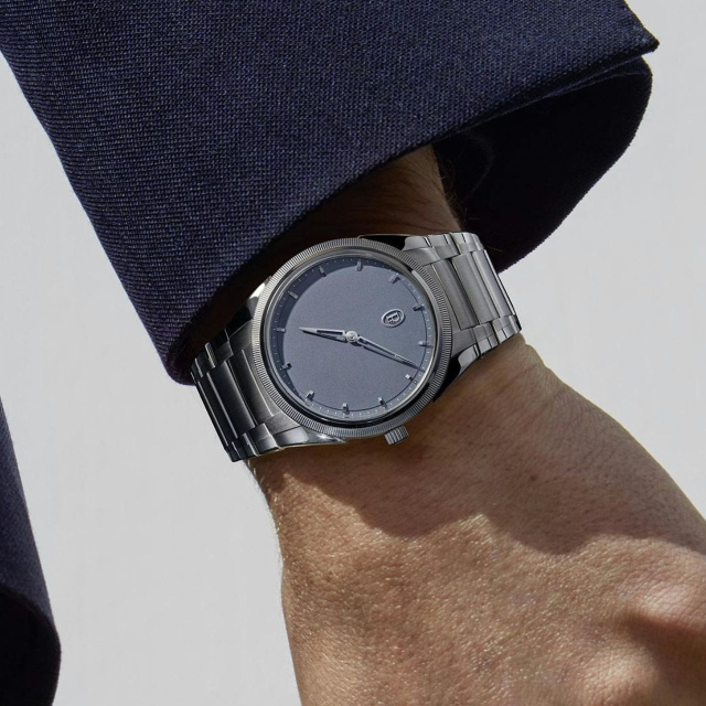PARMIGIANI FLEURIER トンダ PF マイクロローター プラチナ ストーン・ブルー PFC914-2020022-200182