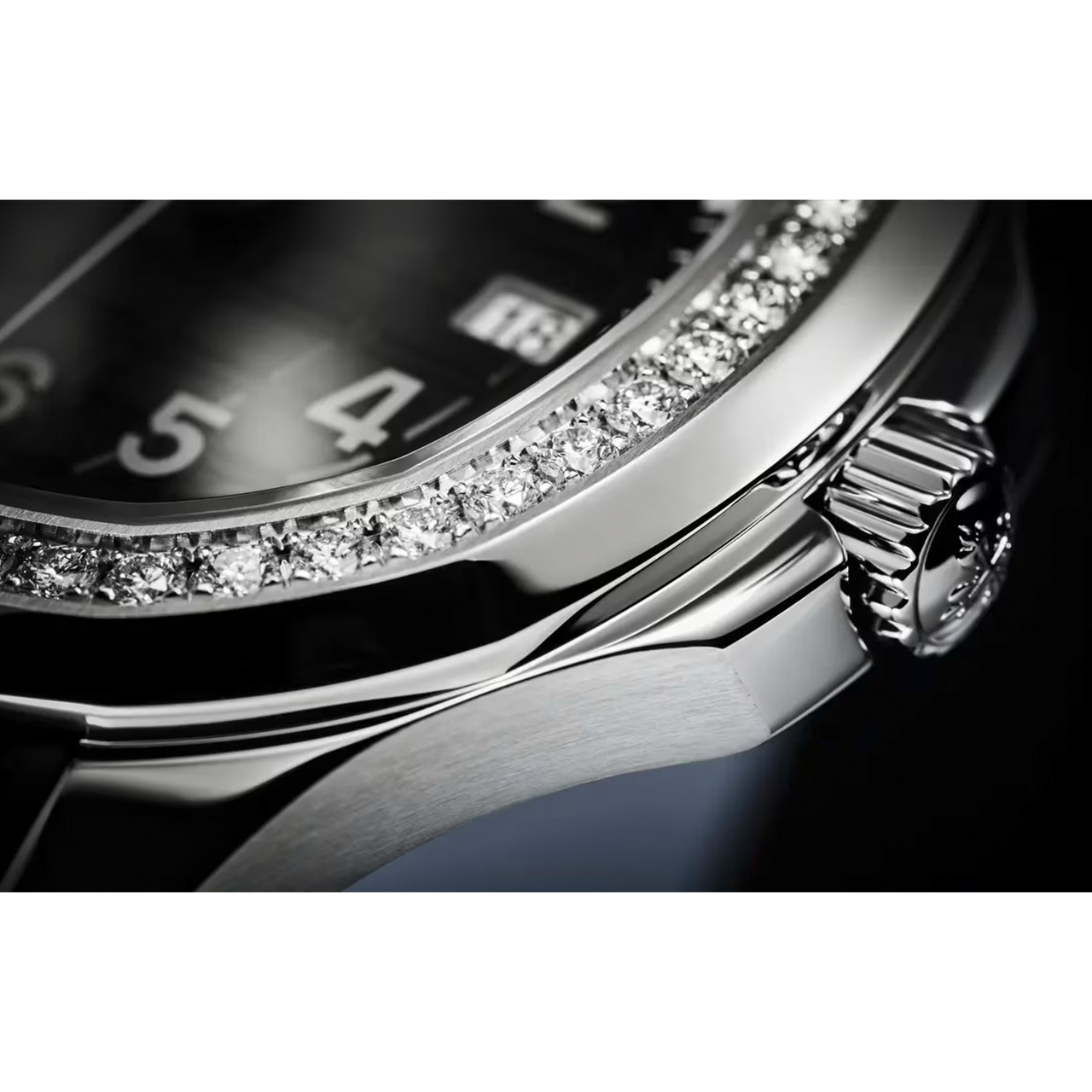 PATEK PHILIPPE アクアノート・ルーチェ 5267/200A-001