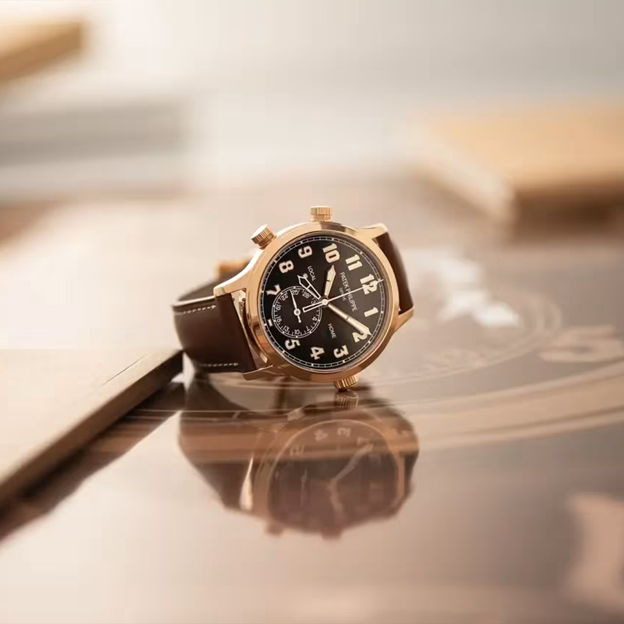 PATEK PHILIPPE カラトラバ・パイロット・トラベルタイム 5524R-001