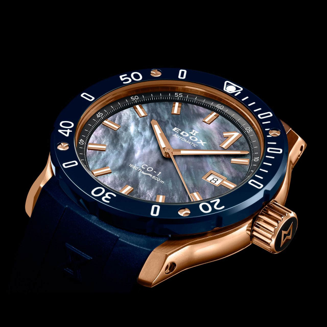 EDOX クロノオフショア1 プロフェッショナル ジャパン リミテッドエディション 80099-37RBU3-NANIR