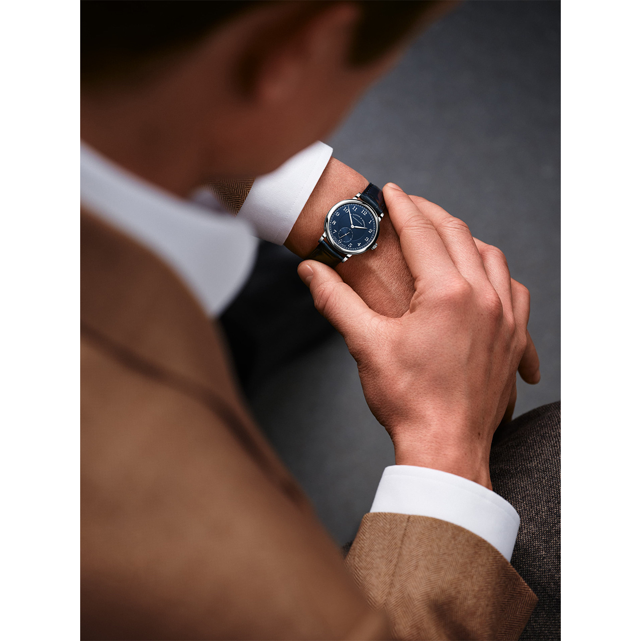 A.LANGE&SÖHNE 1815 220.028 / LSLS2203AA