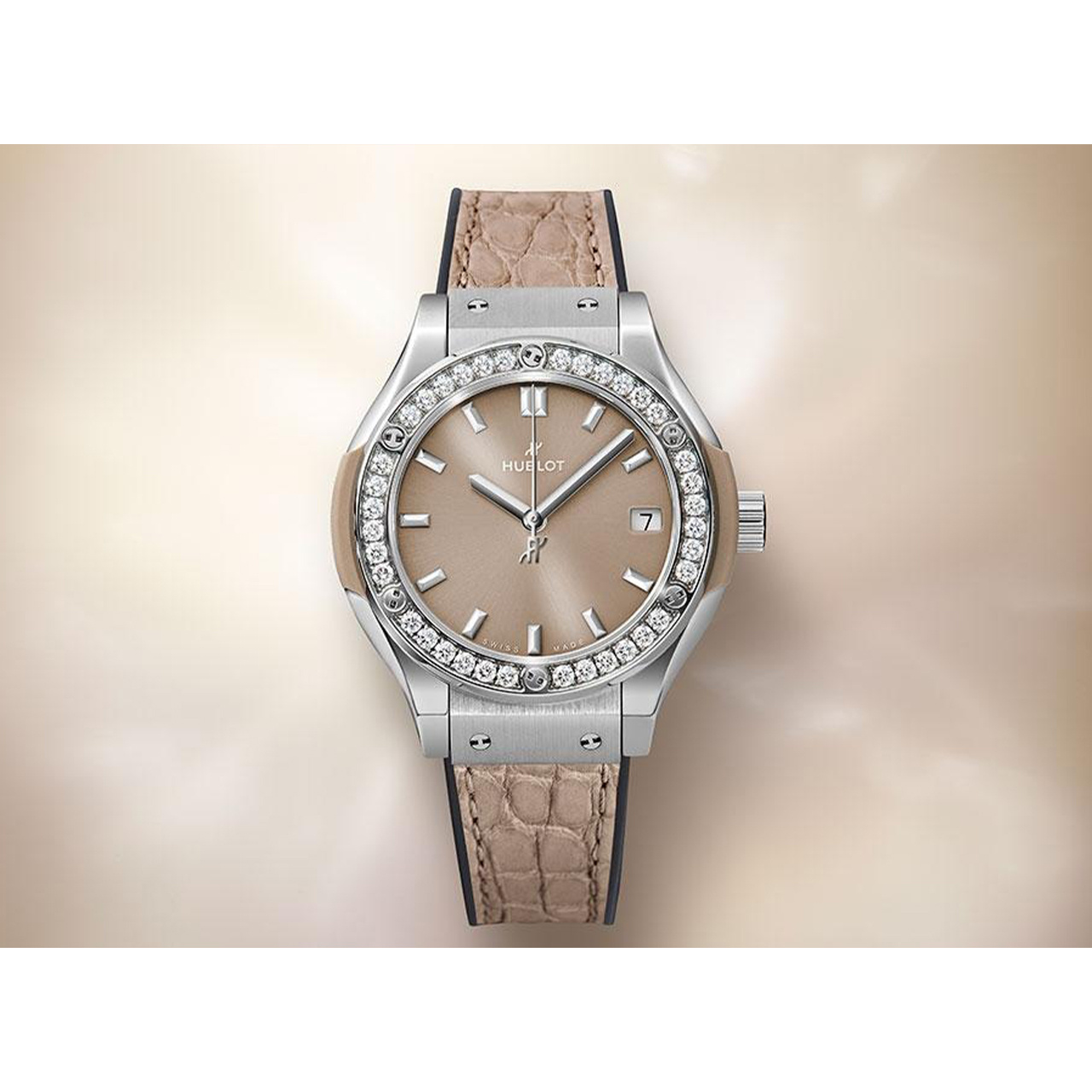 HUBLOT クラシック・フュージョン チタニウムトープ ダイヤモンド 581.NX.4670.LR.1104.JPN