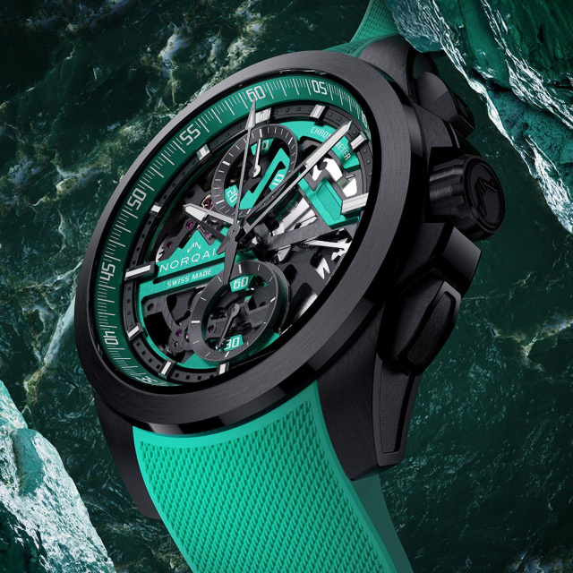 NORQAIN インデペンデンス・スケルトン・クロノ 42mm リミテッド・エディション NNT3200BLC/JD326