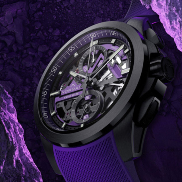 NORQAIN インディペンデンス スケルトン クロノ 42mm チタニウム DLC NNT3200BC/P321/322CHPR.20T