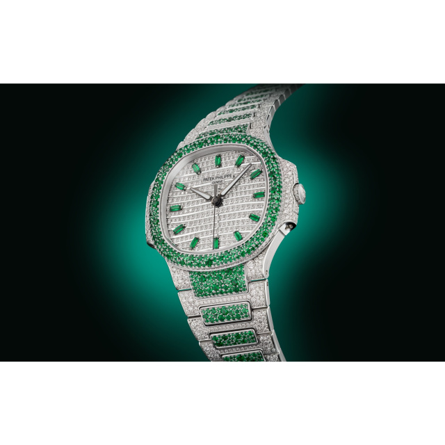 PATEK PHILIPPE 婦人用ノーチラス・ハイジュエリー 7118/1453G-001