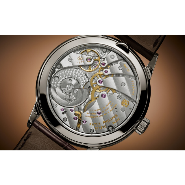PATEK PHILIPPE インライン永久カレンダー 5236P-010
