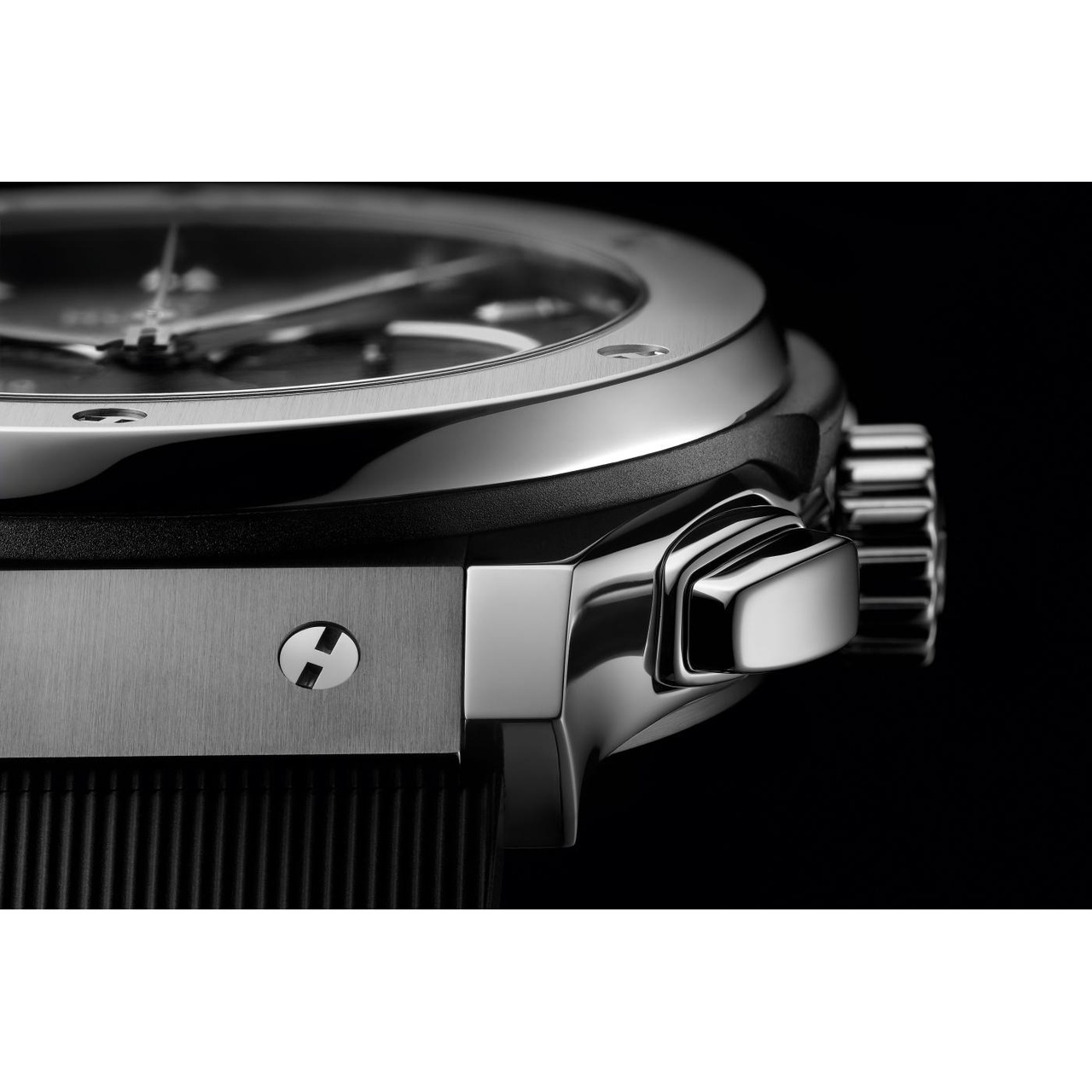 HUBLOT クラシック・フュージョン クロノグラフ チタニウム 42mm 541.NX.1171.RX