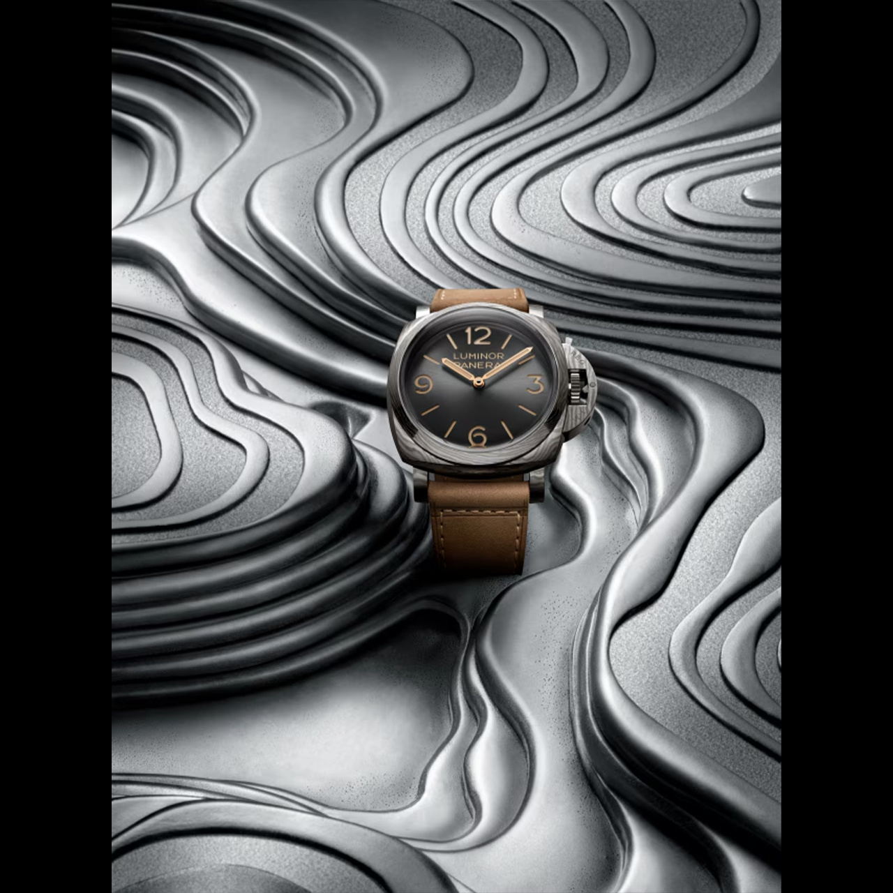 PANERAI ルミノール フォージドチタン PAM01629