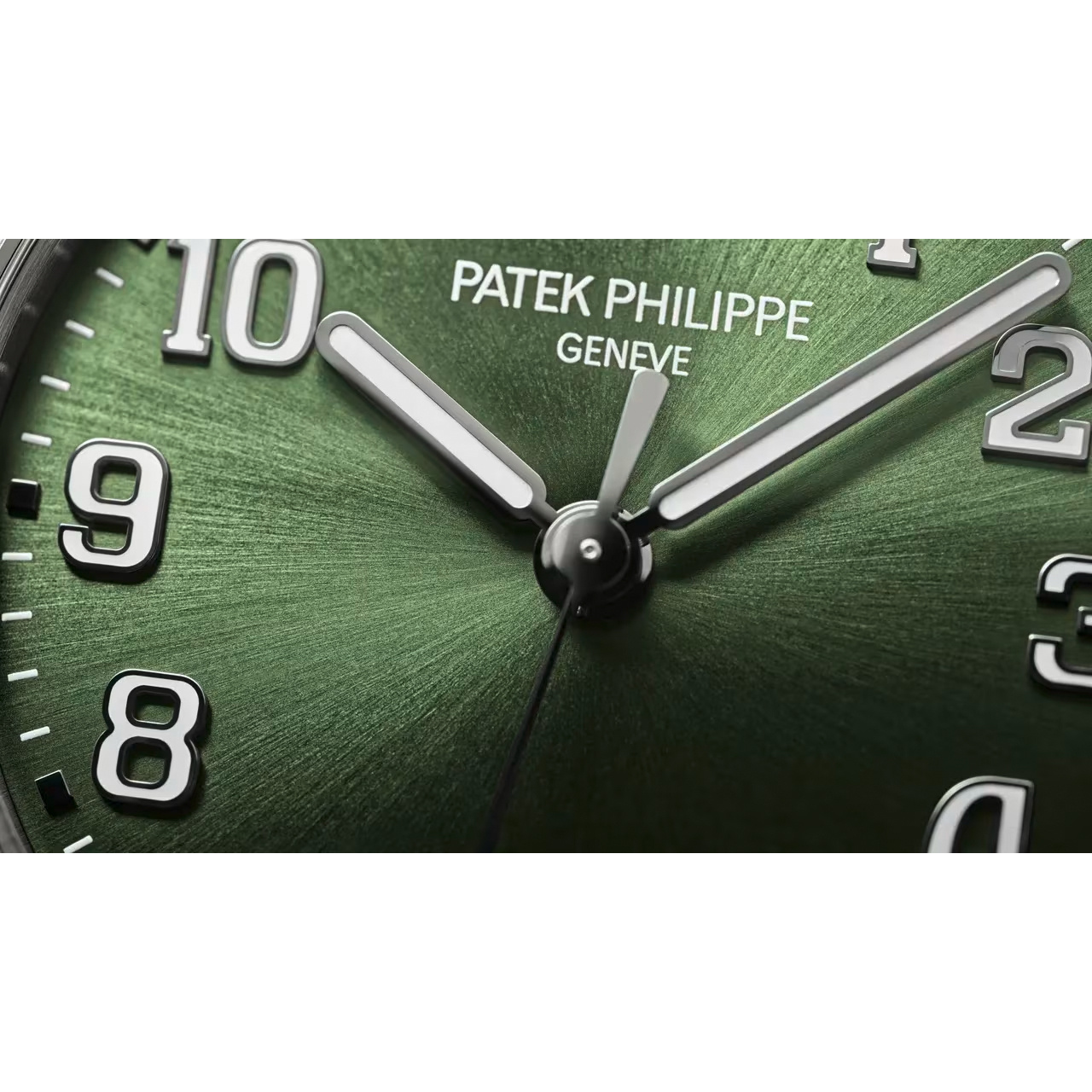 PATEK PHILIPPE TWENTY~4 AUTOMATIC 7300/1200A-011