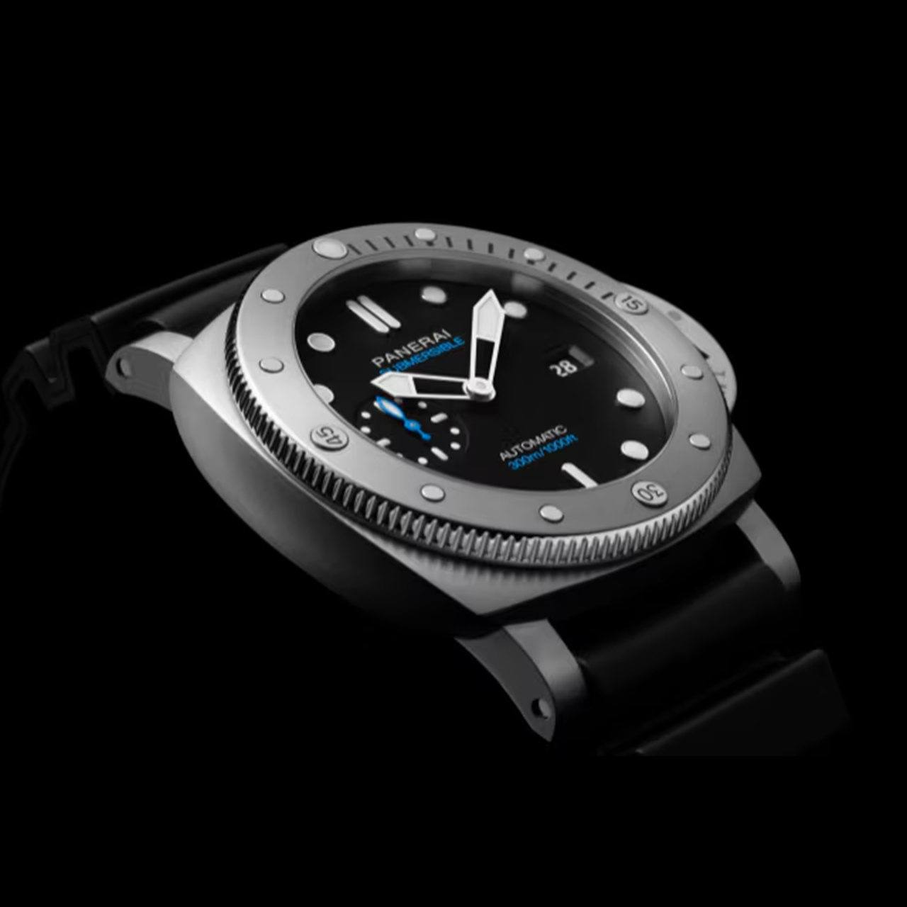 PANERAI サブマーシブル PAM01596