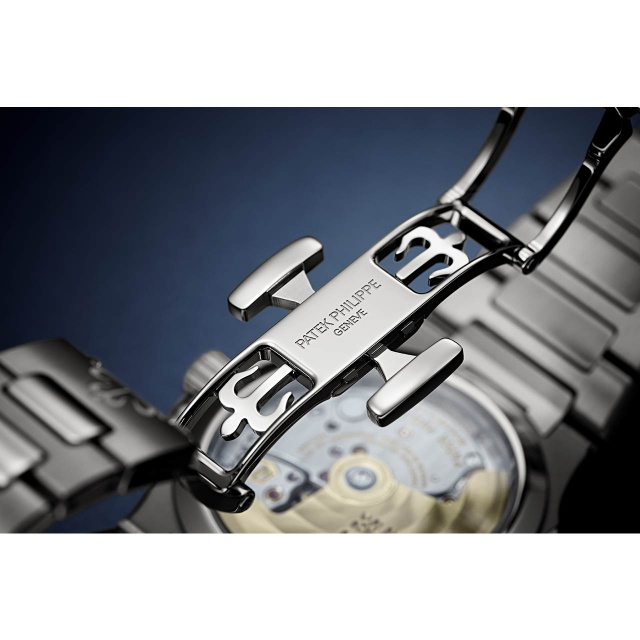 PATEK PHILIPPE 婦人用ノーチラス《レディス・オートマチック》 Ref.7118/1200A-001