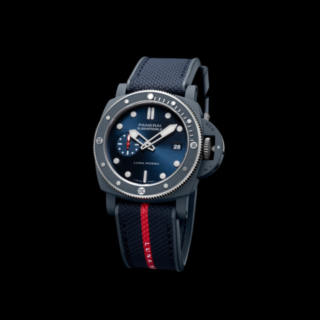 PANERAI サブマーシブル クアランタクアトロ ルナ・ロッサ Ti-Ceramitech™ PAM01466
