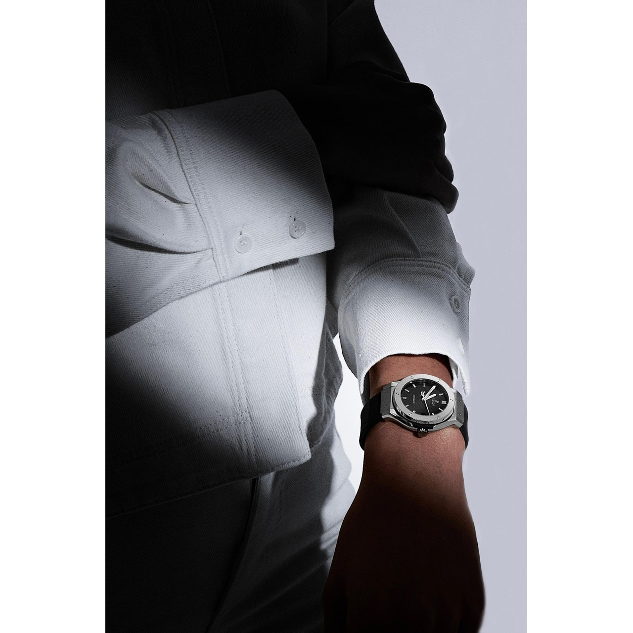 HUBLOT クラシック・フュージョン チタニウム 42mm Classic Fusion Titanium Rubber 42mm 542.NX.1171.RX