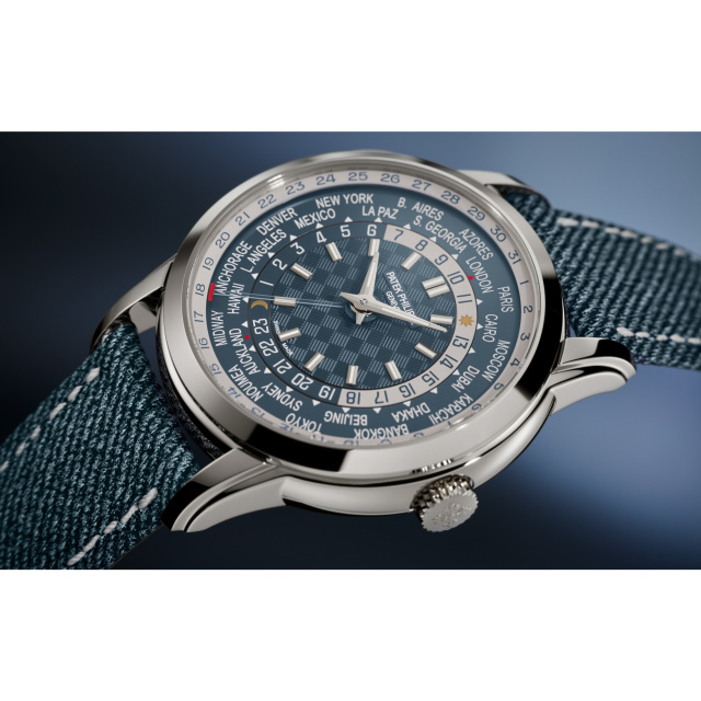PATEK PHILIPPE ワールドタイム, 日付表示 5330G-001