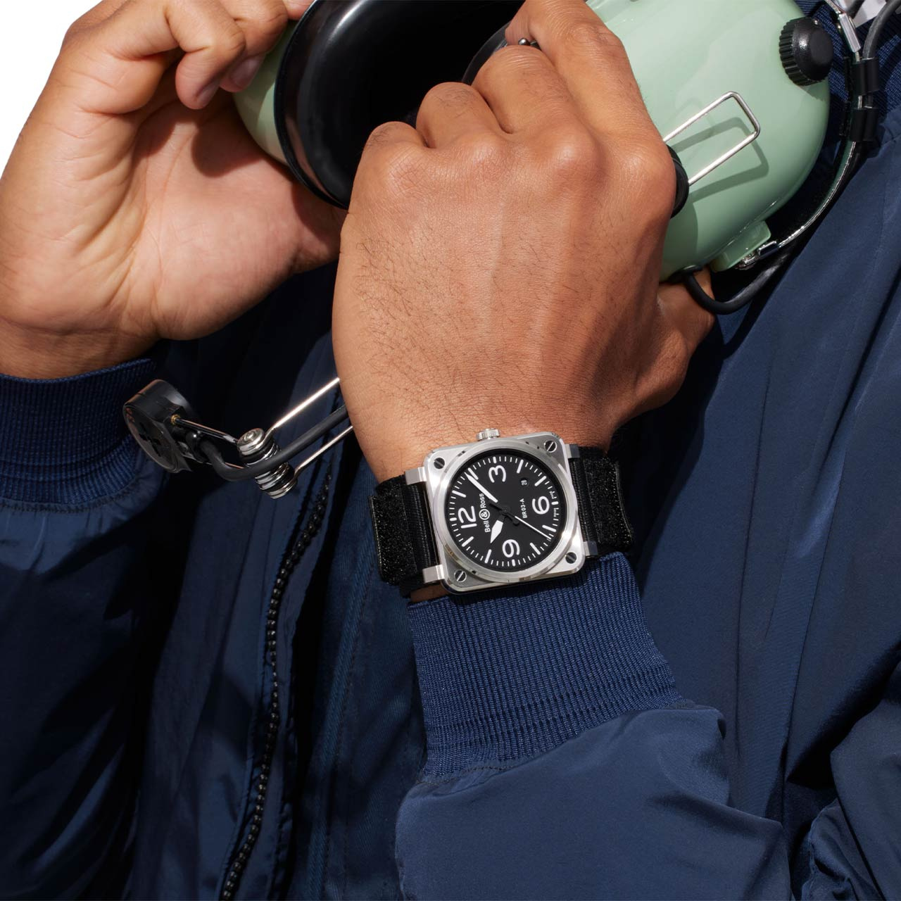 BR 03 ブラックスティール BR03A-BL-ST/SRB｜Bell & Ross - ベル
