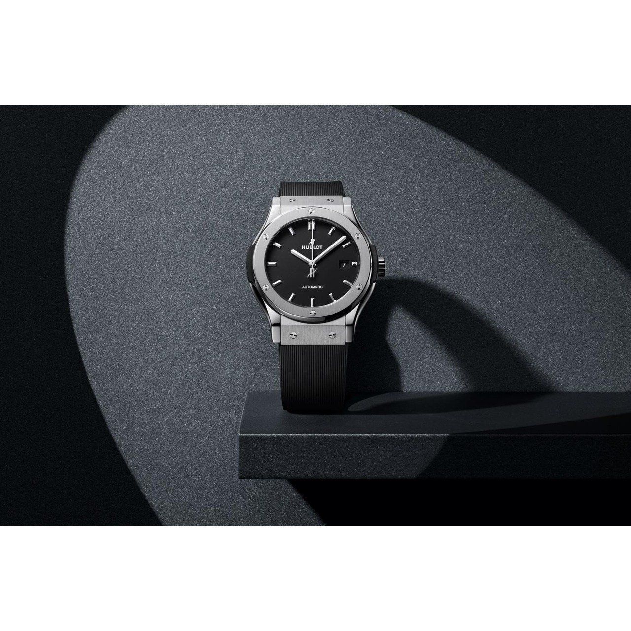 HUBLOT クラシック・フュージョン チタニウム 42mm Classic Fusion Titanium Rubber 42mm 542.NX.1171.RX
