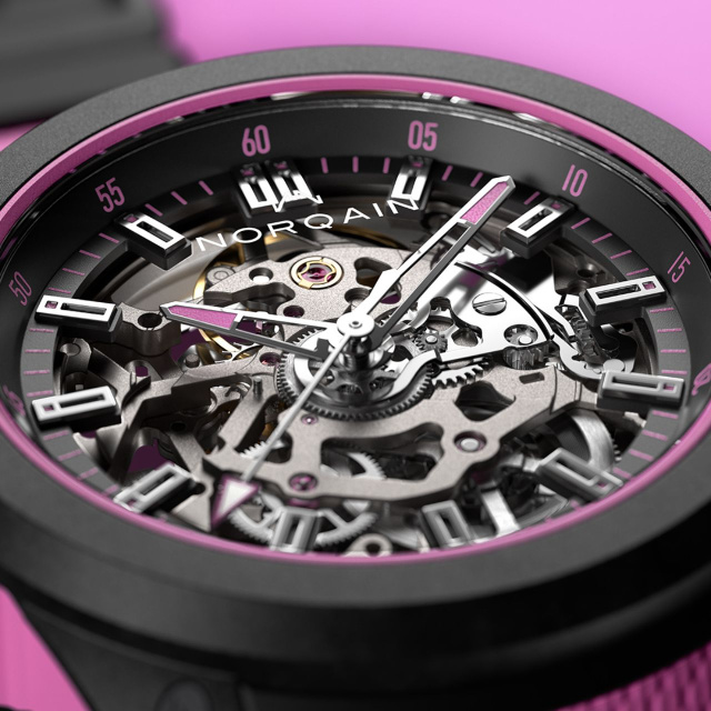 NORQAIN ワイルド ワン スケルトン 39mm ハイパーピンク NNQ3001QBPI1AS/B003