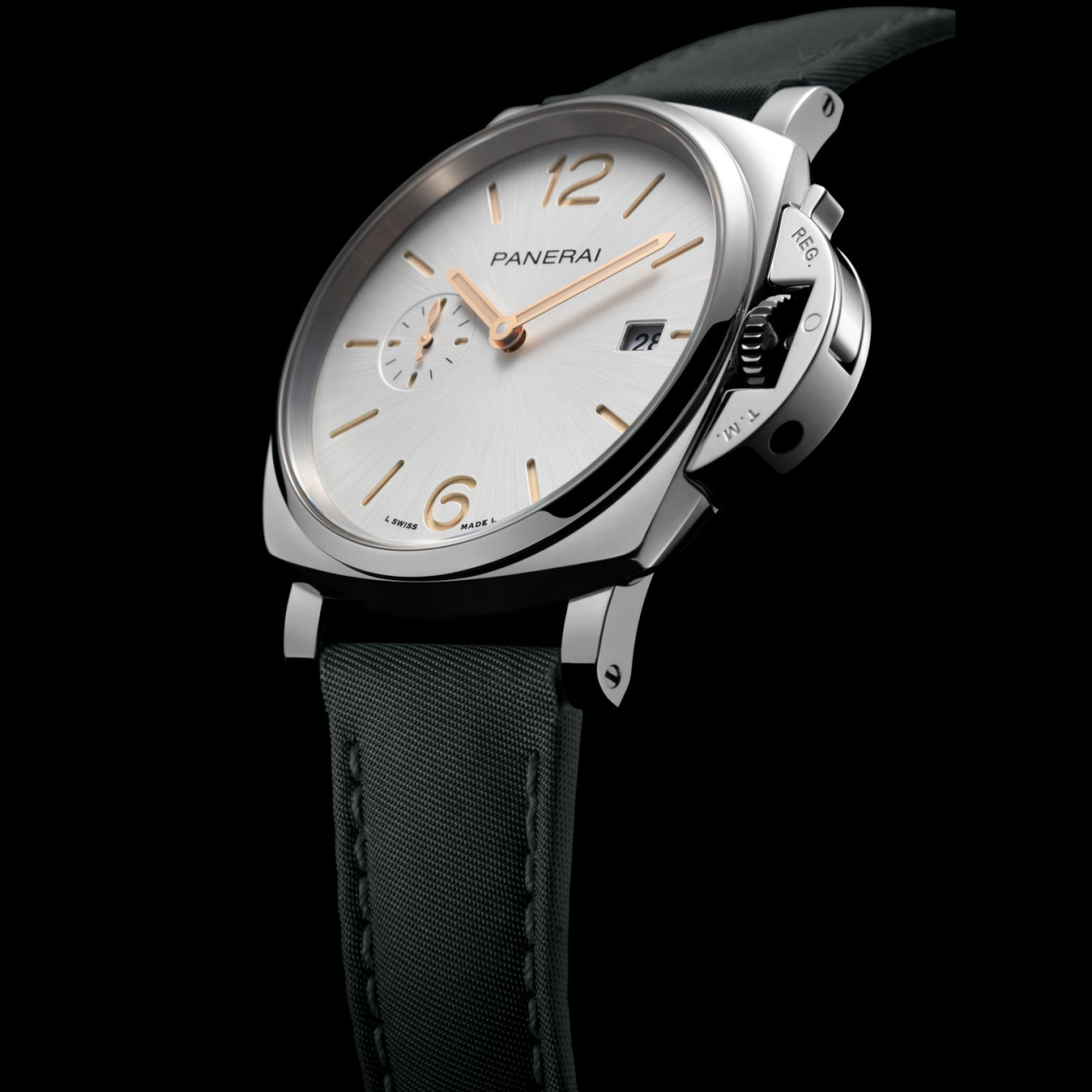 PANERAI ルミノール ドゥエ Prada Re-Nylon PAM01428