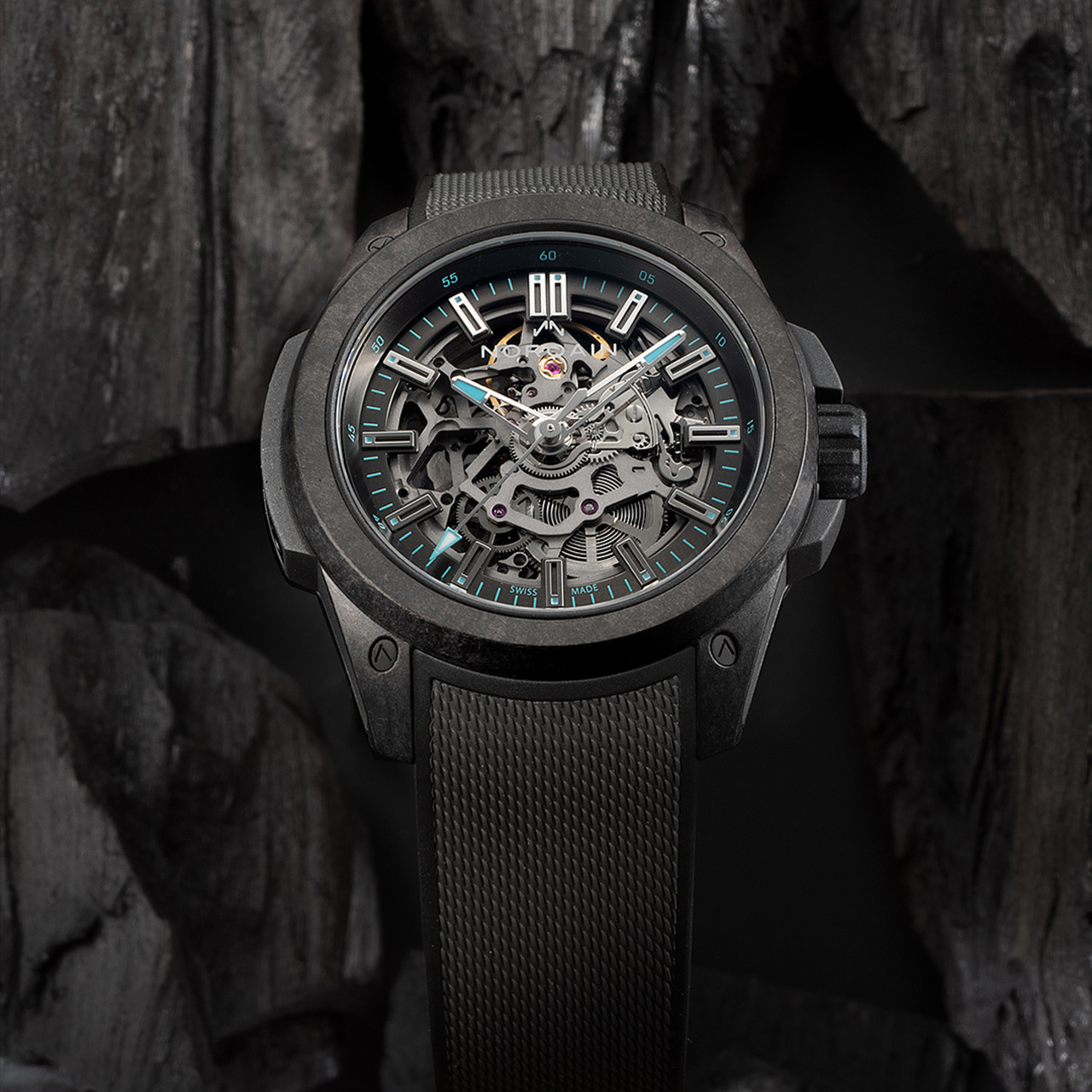 NORQAIN ワイルドワン スケルトン ジャパン 42mm N3000.07Q24.G01