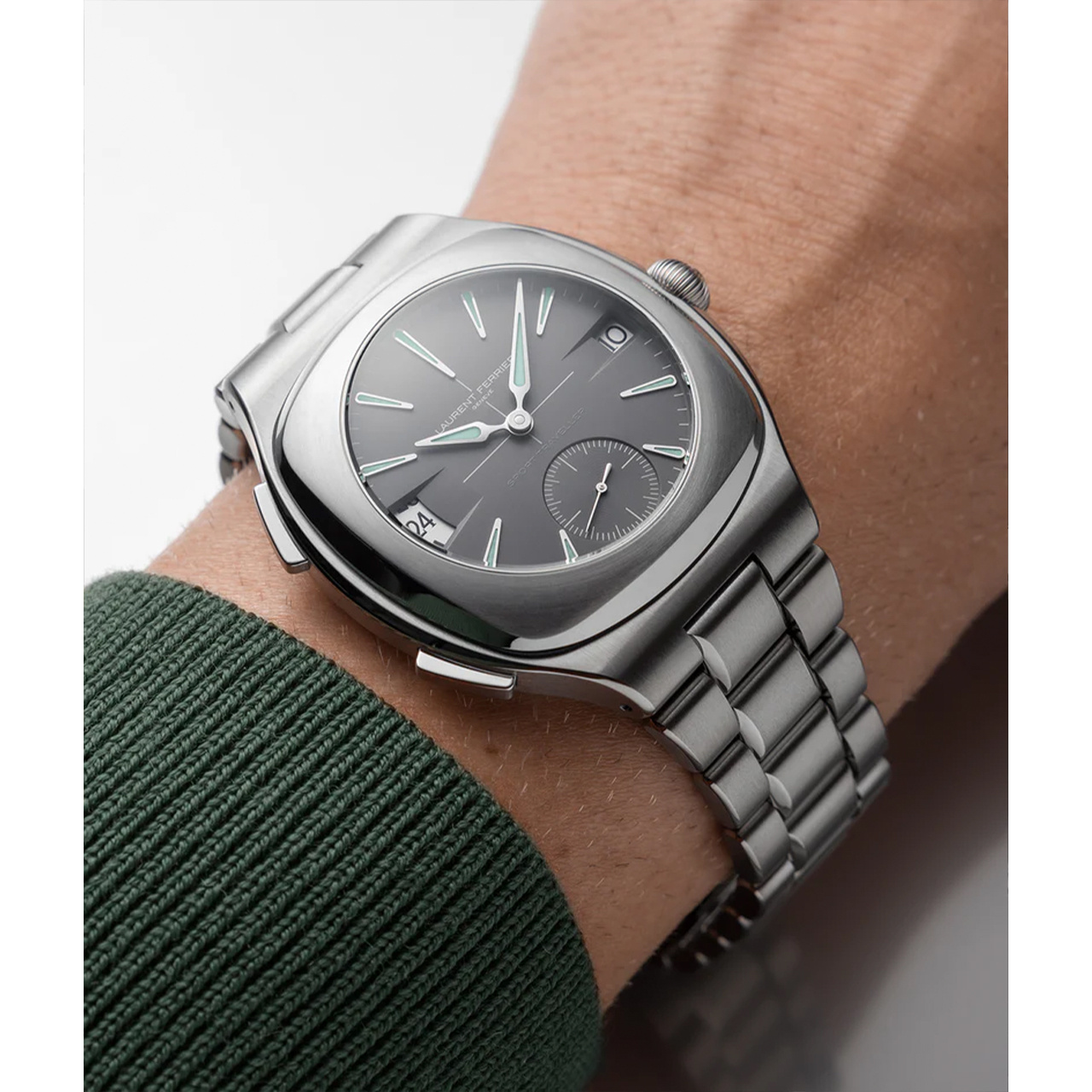 LAURENT FERRIER スポーツトラベラー スレートグレー LCF045.T1.NG1C7