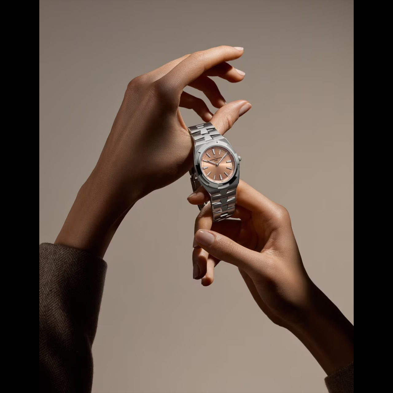 VACHERON CONSTANTIN オートマティック・エクストラフラット 2500V/220P-H028