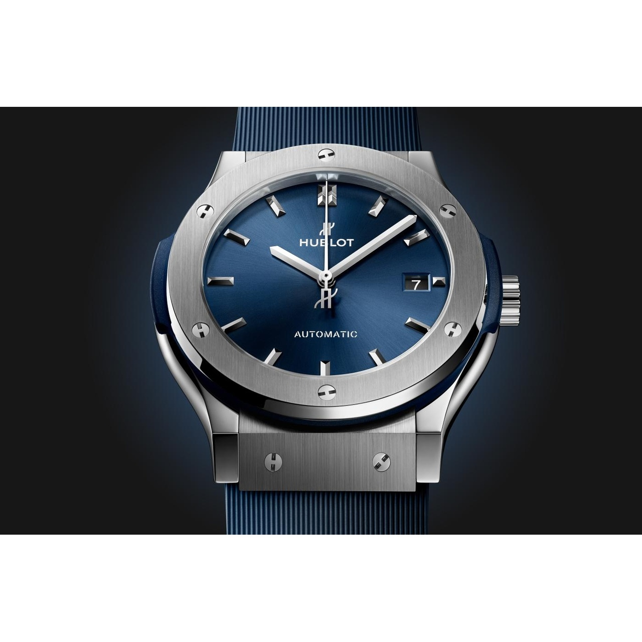 HUBLOT クラシック・フュージョン チタニウム ブルー 45mm 511.NX.7170.RX