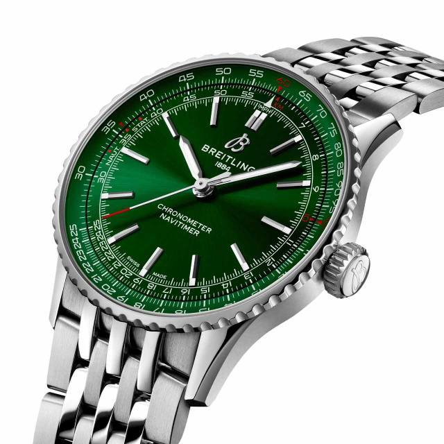 BREITLING ナビタイマー オートマチック 41 A17329371L1A1