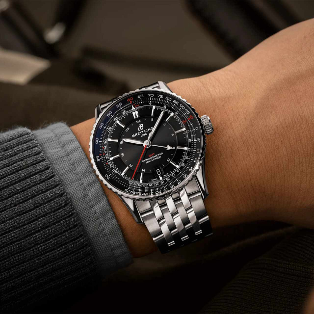 BREITLING ナビタイマー オートマチック GMT 41 A32310251B1A1
