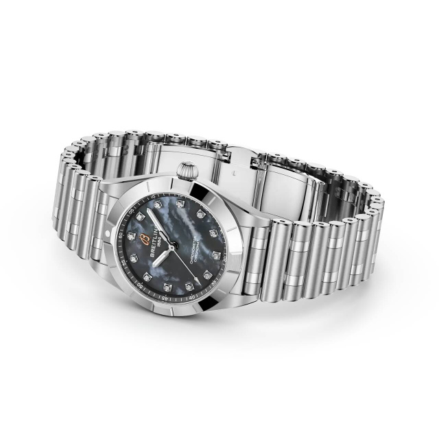 BREITLING クロノマット 28 ジャパン エディション A72310101B1A1