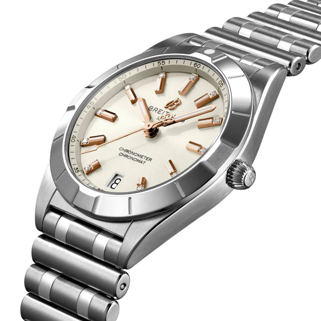 BREITLING クロノマット 32 A77310101A3A1