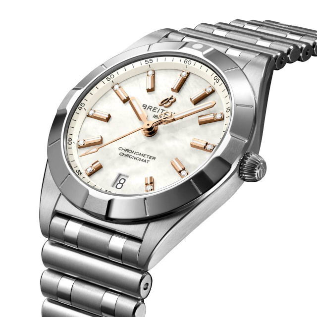 BREITLING クロノマット 32 A77310101A4A1