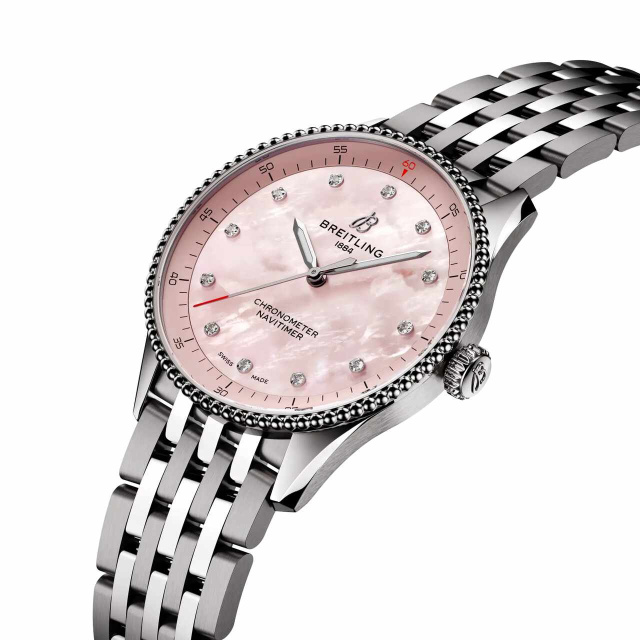 BREITLING ナビタイマー 32 A77320D91K1A1