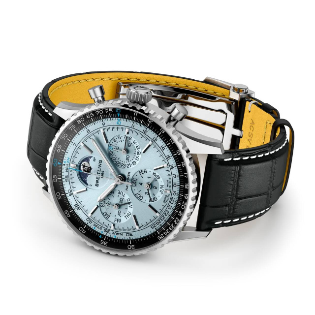 BREITLING ナビタイマー B19 クロノグラフ 43 パーペチュアルカレンダー PB1920251C1P1