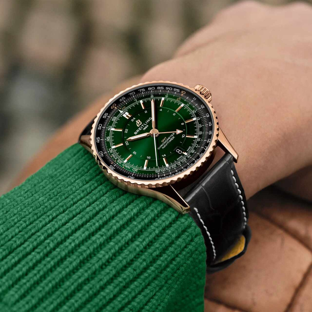 BREITLING ナビタイマー オートマチック GMT 41 R32310251L1P1