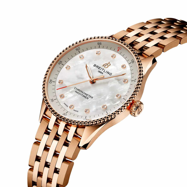 BREITLING ナビタイマー 32 R77320E61A1R1