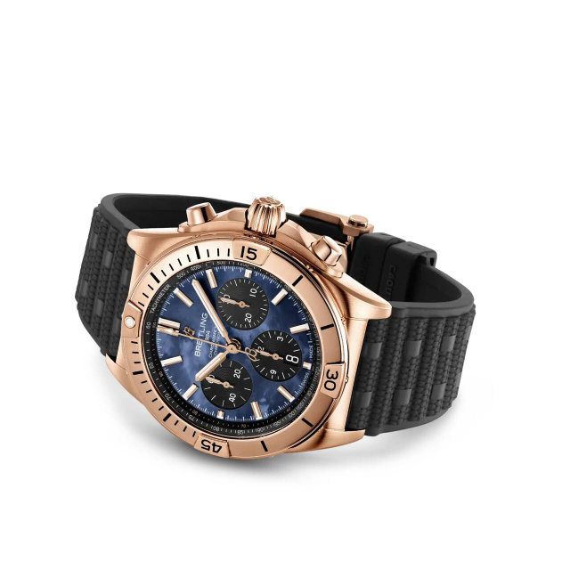 BREITLING クロノマット B01 42 ジャパン リミテッド RB01346A1C1S1
