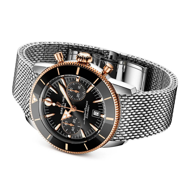 BREITLING スーパーオーシャン ヘリテージ B01 クロノグラフ 42 UB0156H11B1A1