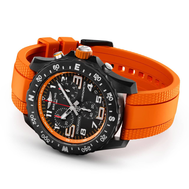 BREITLING プロフェッショナル エンデュランス プロ 44 X82310A51B1S2
