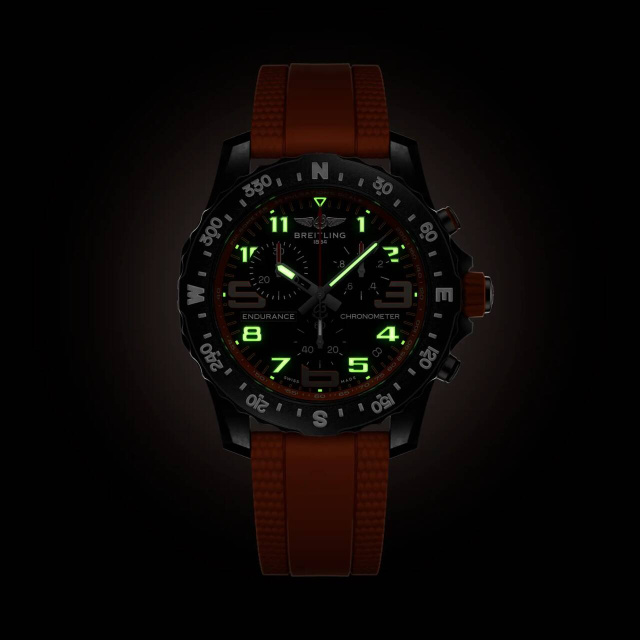 BREITLING プロフェッショナル エンデュランス プロ 44 X82310A51B1S2