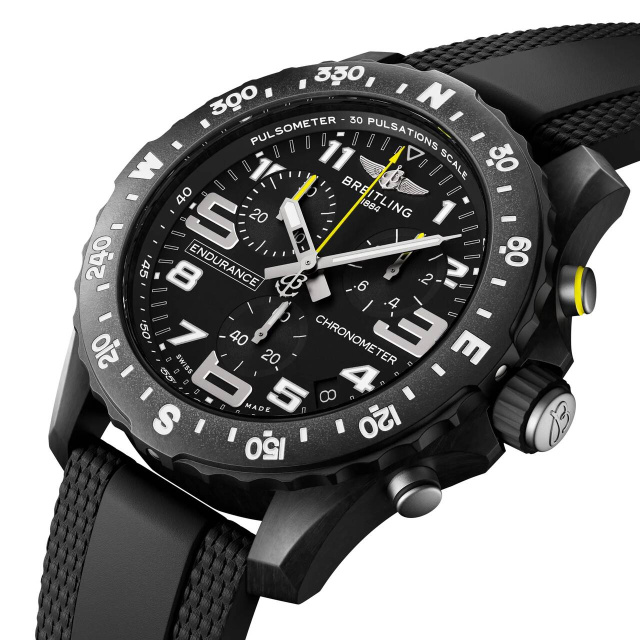 BREITLING プロフェッショナル エンデュランス プロ 44 X82310E51B1S2