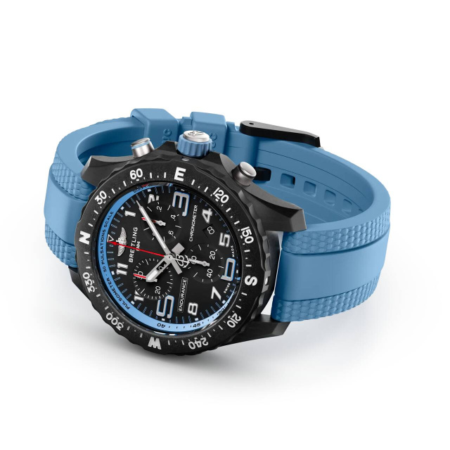 BREITLING プロフェッショナル エンデュランス プロ 38 X83310281B1S1