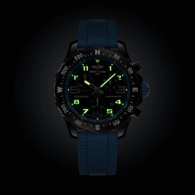BREITLING プロフェッショナル エンデュランス プロ 38 X83310281B1S1